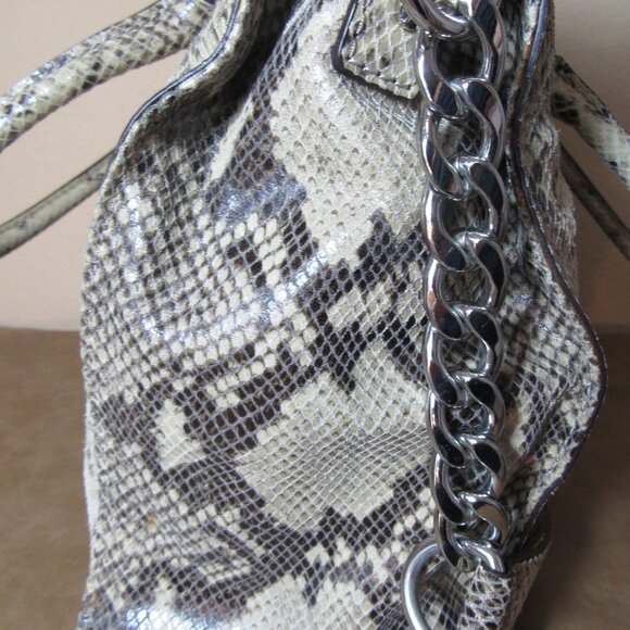 Michael Kors Gray Snakeskin Silver Hardware Large Hamilton Bag - Picture 7 of 15